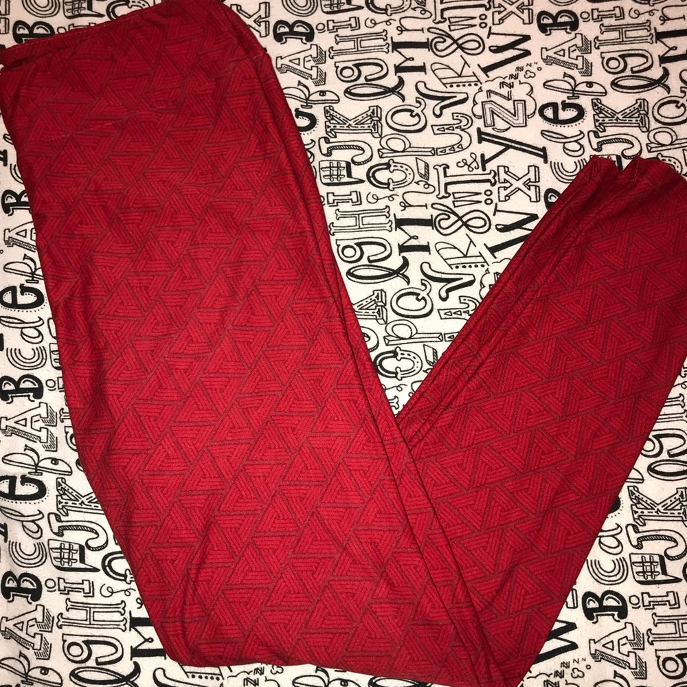 BRAND NEW Lularoe TC Leggings.